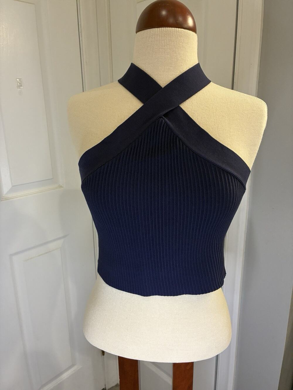 Forever 21 Ribbed Crisscross Halter Crop Top Navy Blue NWT Large